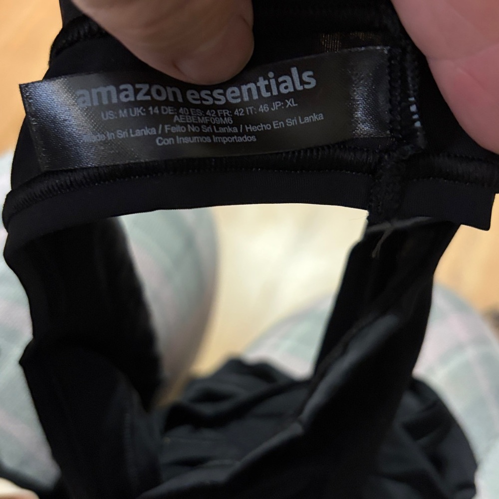 Amazon Essentials - Picture 3 of 7